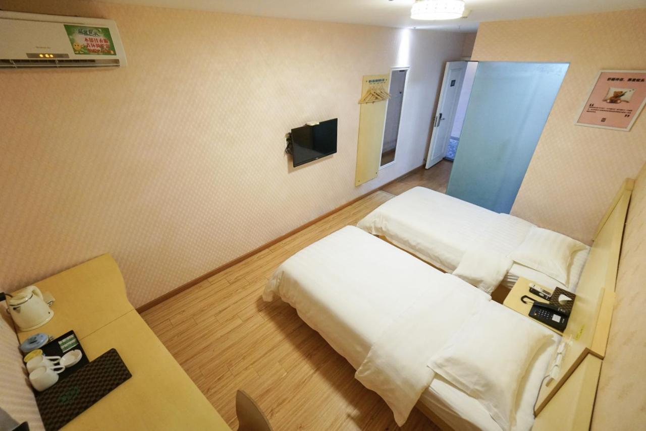 Jia Mei Xin Holiday Hotel Baiyun Airport Branch Kanton Zewnętrze zdjęcie