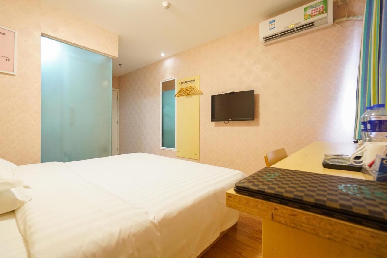 Jia Mei Xin Holiday Hotel Baiyun Airport Branch Kanton Zewnętrze zdjęcie
