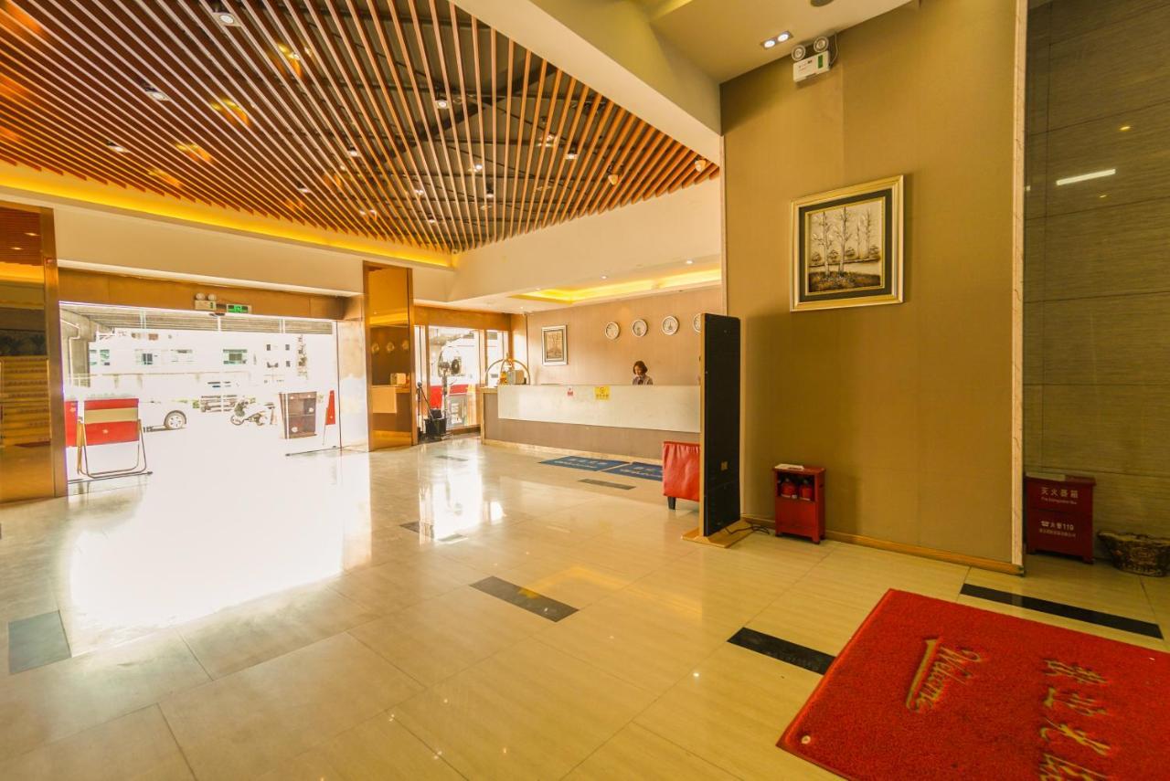 Jia Mei Xin Holiday Hotel Baiyun Airport Branch Kanton Zewnętrze zdjęcie
